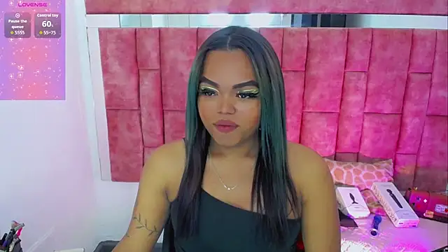 KayleighDreams  online show from 03/13/26, 12:23