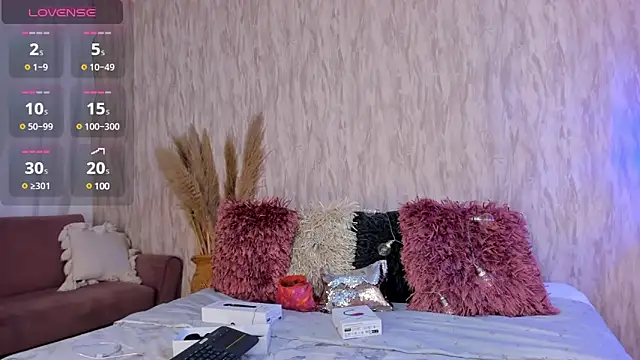 emily parkerr online show from 01/22/25, 04:33