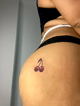 Snapshot of Charlotee_ chatting on 10/12/25, 08:35 Charlotee online show from 10/12/25, 08:35