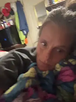 vixendoll87 online show from 03/05/25, 06:23