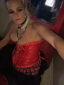 vixendoll87 online show from 02/06/26, 07:02