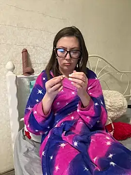 Snapshot of BeatriceTender chatting on 01/13/25, 10:35 BeatriceTender online show from 01/13/25, 10:35