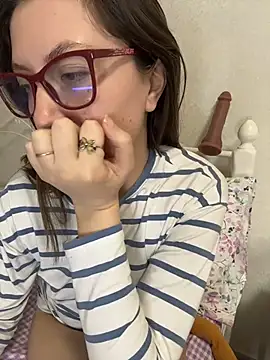 BeatriceTender online show from 03/19/26, 07:07