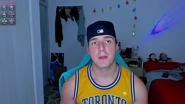 Snapshot of liam_oficial02 chatting on 01/16/25, 03:34 liam oficial02 online show from 01/16/25, 03:34