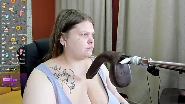 Snapshot of AuroraDemoni chatting on 02/20/26, 06:59 AuroraDemoni online show from 02/20/26, 06:59