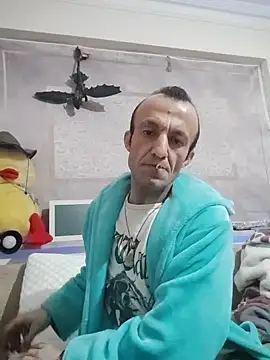 Snapshot of Aktorihann chatting on 11/16/25, 10:04 Aktorihann online show from 11/16/25, 10:04