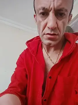 Snapshot of Aktorihann chatting on 12/15/25, 01:04 Aktorihann online show from 12/15/25, 01:04