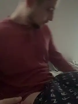 justinj27 online show from 02/08/25, 01:22