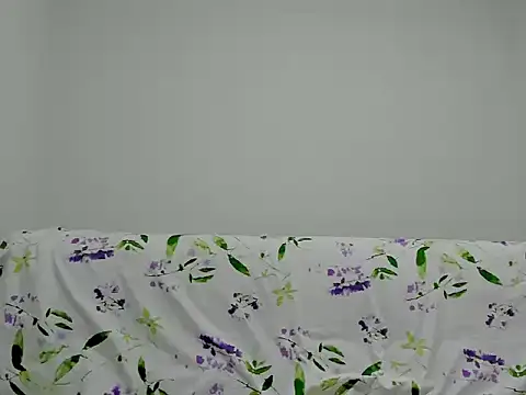 SamanthaBeke online show from 04/29/26, 03:21