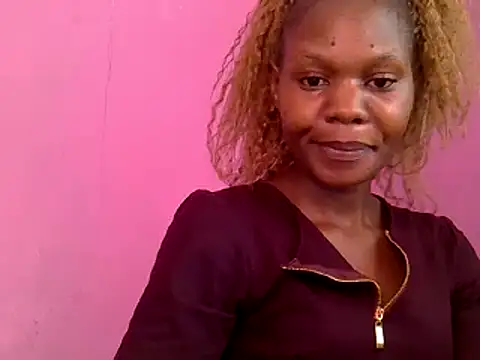 Snapshot of Cute_tamara chatting on 01/12/25, 03:14 Cute tamara online show from 01/12/25, 03:14