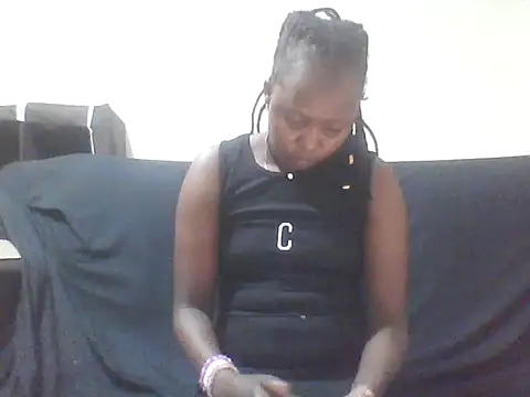 Snapshot of Cute_tamara chatting on 10/15/25, 06:57 Cute tamara online show from 10/15/25, 06:57