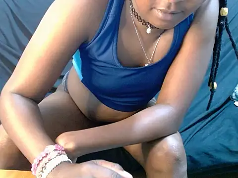 Snapshot of Cute_tamara chatting on 10/15/25, 07:03 Cute tamara online show from 10/15/25, 07:03