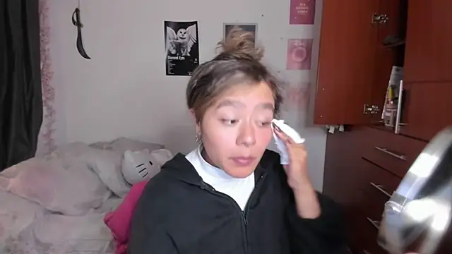 StephaniFox online show from 02/17/26, 05:37