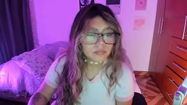 StephaniFox online show from 04/16/26, 02:23