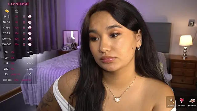 Snapshot of immahawaii chatting on 12/06/24, 06:26 immahawaii online show from 12/06/24, 06:26