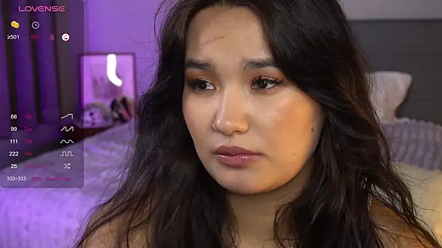 Snapshot of immahawaii chatting on 12/12/24, 06:25 immahawaii online show from 12/12/24, 06:25