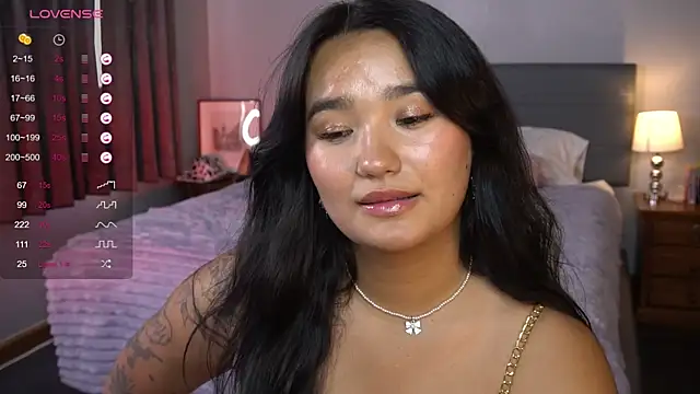 Snapshot of immahawaii chatting on 03/01/25, 09:51 immahawaii online show from 03/01/25, 09:51