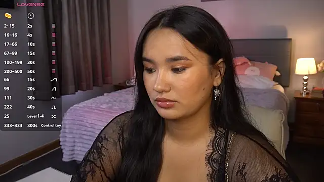 Snapshot of immahawaii chatting on 03/23/25, 03:43 immahawaii online show from 03/23/25, 03:43