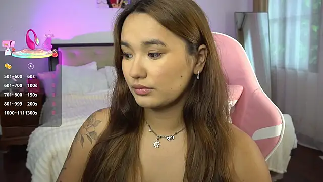 Snapshot of immahawaii chatting on 11/22/25, 05:28 immahawaii online show from 11/22/25, 05:28