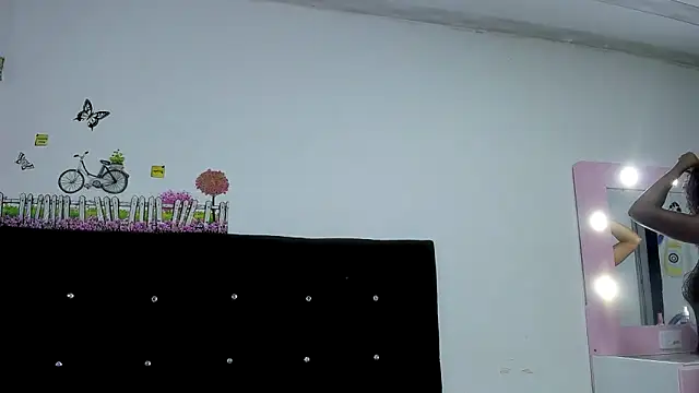 Snapshot of LariissaWilson chatting on 09/12/25, 05:29 LariissaWilson online show from 09/12/25, 05:29