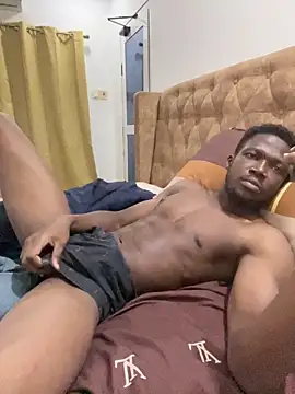 Snapshot of sknzy09 chatting on 11/24/25, 11:59 sknzy09 online show from 11/24/25, 11:59