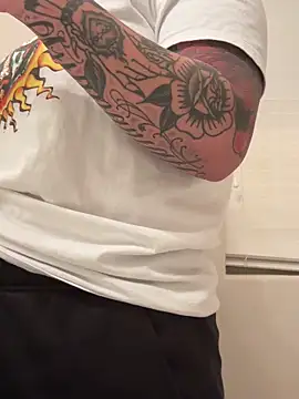 Snapshot of miacanela_xo chatting on 02/10/25, 06:42 miacanela xo online show from 02/10/25, 06:42