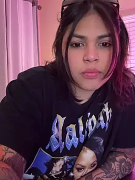 Snapshot of miacanela_xo chatting on 02/15/25, 07:49 miacanela xo online show from 02/15/25, 07:49