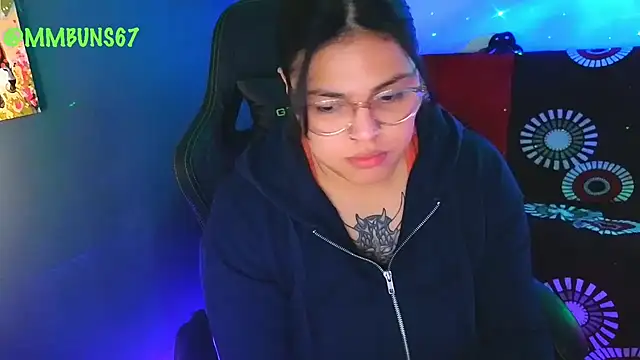 Snapshot of miacanela_xo chatting on 10/03/25, 11:46 miacanela xo online show from 10/03/25, 11:46