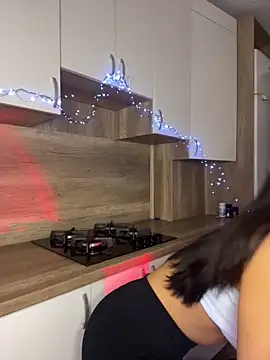 Snapshot of Melisa_Ester chatting on 12/04/24, 03:21 Melisa Ester online show from 12/04/24, 03:21