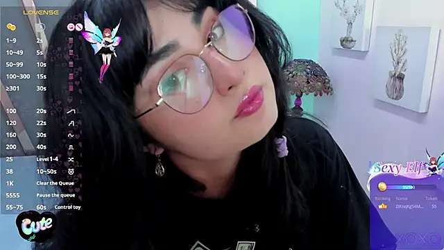 Snapshot of Jade_Wells chatting on 01/30/25, 06:00 Jade Wells online show from 01/30/25, 06:00