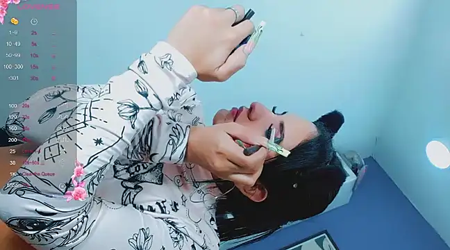 valentina princess  online show from 02/03/25, 01:52