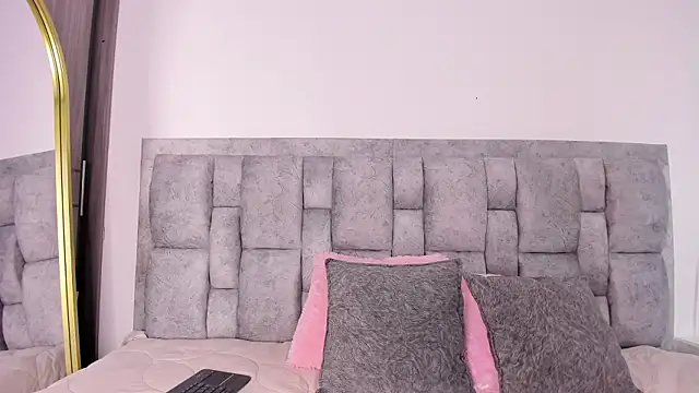 aaryy  online show from 01/31/26, 07:45