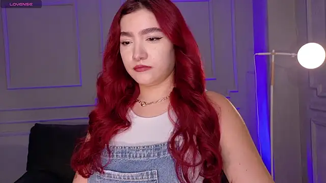 ViolettCastel online show from 03/11/26, 07:20