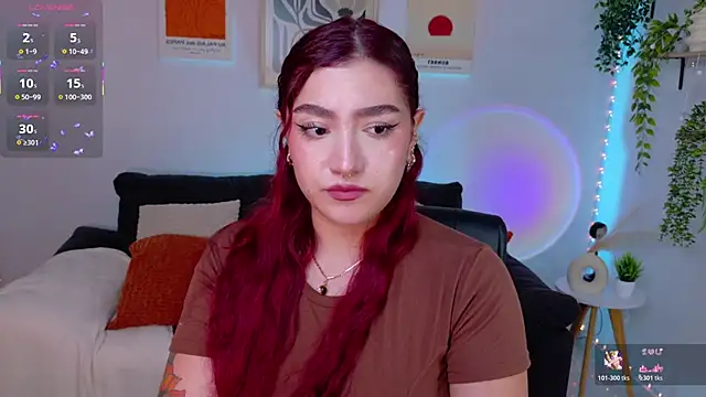 ViolettCastel online show from 06/30/26, 12:22