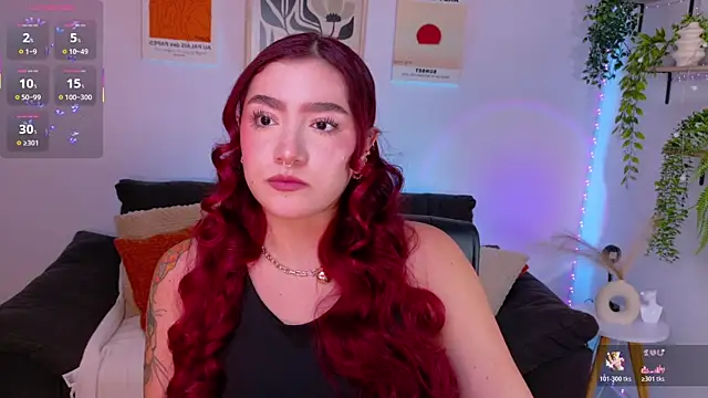ViolettCastel online show from 07/15/26, 12:05