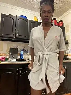 sweetsarabig22cm online show from 03/02/25, 12:22