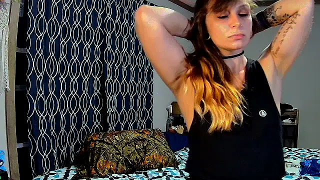 ZeelaXoXo online show from 10/02/25, 04:30