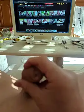 Sexy-boy29 online show from 01/19/25, 12:17