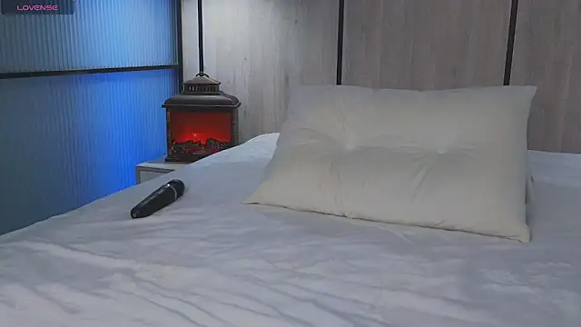 Snapshot of Monikacutie chatting on 03/23/25, 07:31 Monikacutie online show from 03/23/25, 07:31