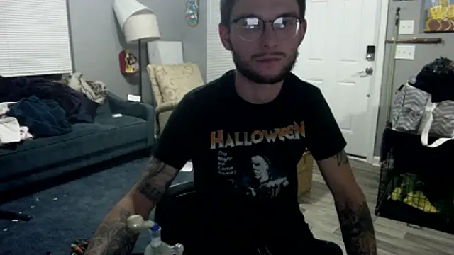 hungkubenski online show from 11/25/25, 04:34