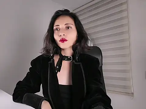 Snapshot of Edranah chatting on 10/30/25, 10:32 Edranah online show from 10/30/25, 10:32