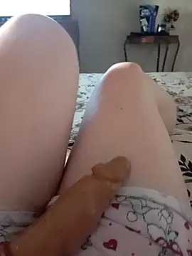 Snapshot of Misteriosa_casadinha chatting on 02/13/25, 10:55 Misteriosa casadinha online show from 02/13/25, 10:55