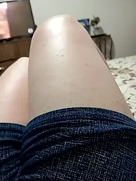 Snapshot of Misteriosa_casadinha chatting on 02/24/25, 10:03 Misteriosa casadinha online show from 02/24/25, 10:03