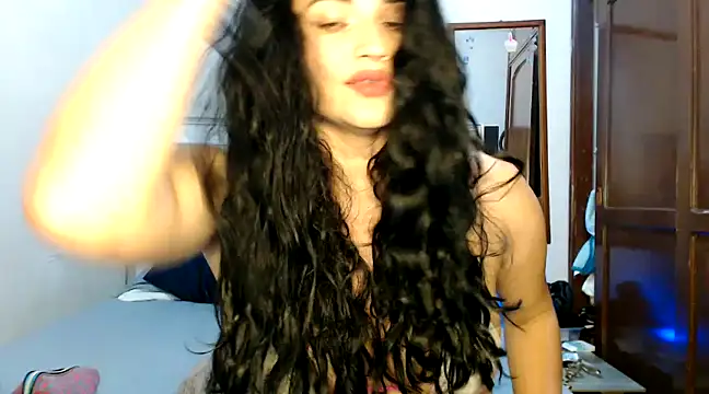 Snapshot of Katalleyaa chatting on 12/03/24, 09:56 Katalleyaa online show from 12/03/24, 09:56