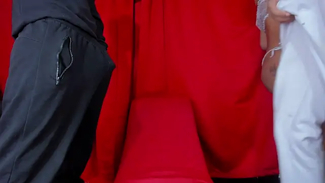 Snapshot of Extreme_Team8 chatting on 02/08/25, 04:25 Extreme Team8 online show from 02/08/25, 04:25