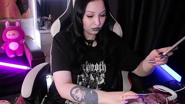 Kitty goth online show from 08/03/26, 08:56