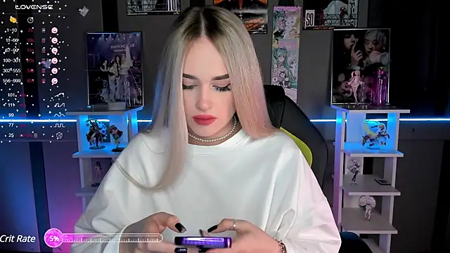 Snapshot of Ellen_Soft chatting on 12/06/24, 05:11 Ellen Soft online show from 12/06/24, 05:11