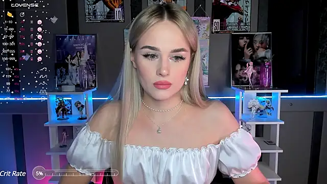 Snapshot of Ellen_Soft chatting on 01/04/25, 05:47 Ellen Soft online show from 01/04/25, 05:47