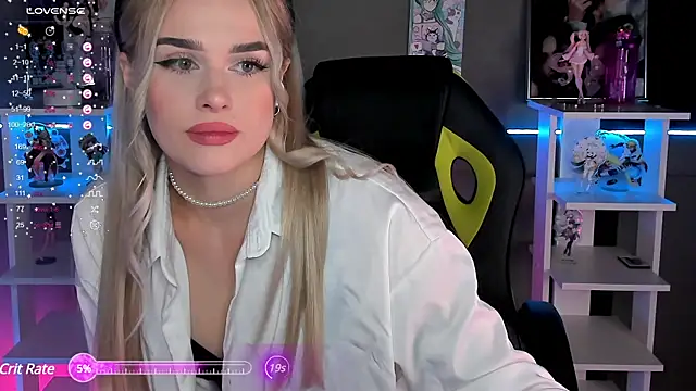 Snapshot of Ellen_Soft chatting on 01/17/25, 09:17 Ellen Soft online show from 01/17/25, 09:17