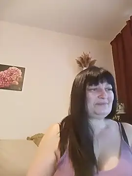 Snapshot of Women-pleasures chatting on 11/13/25, 07:51 Women-pleasures online show from 11/13/25, 07:51